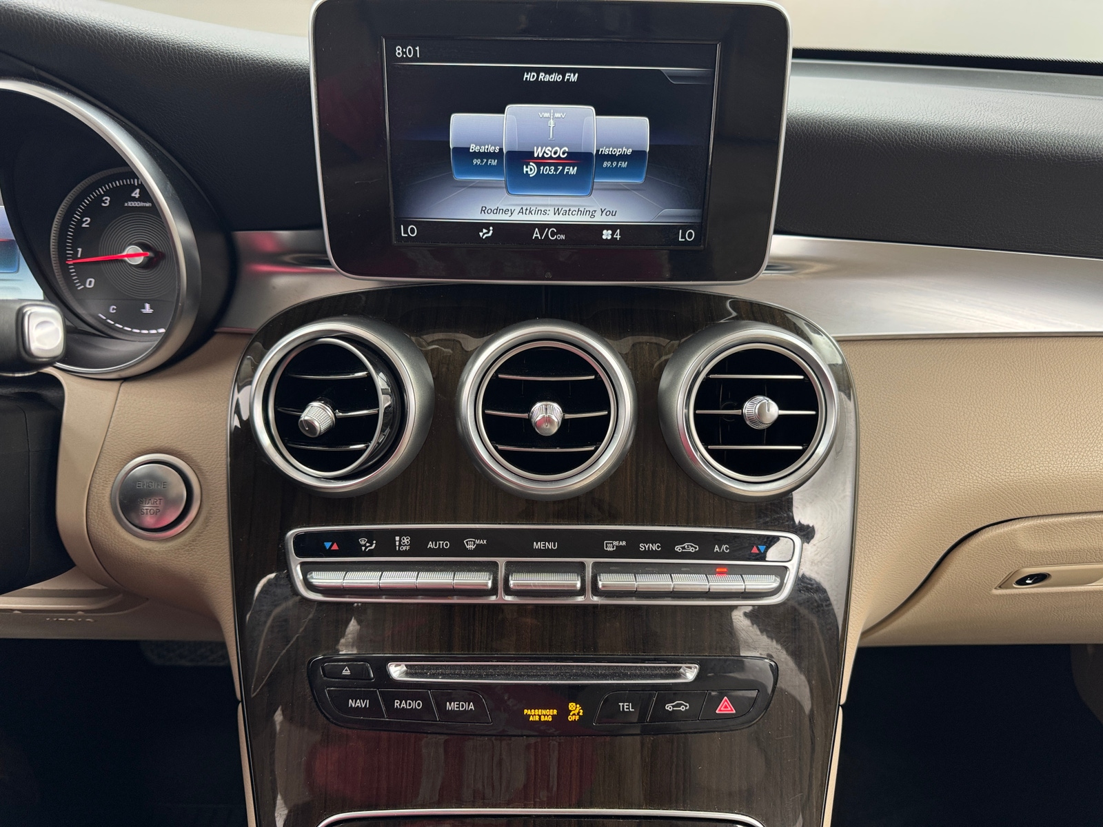 Thumbnail: 2019 Mercedes-Benz GLC - 4