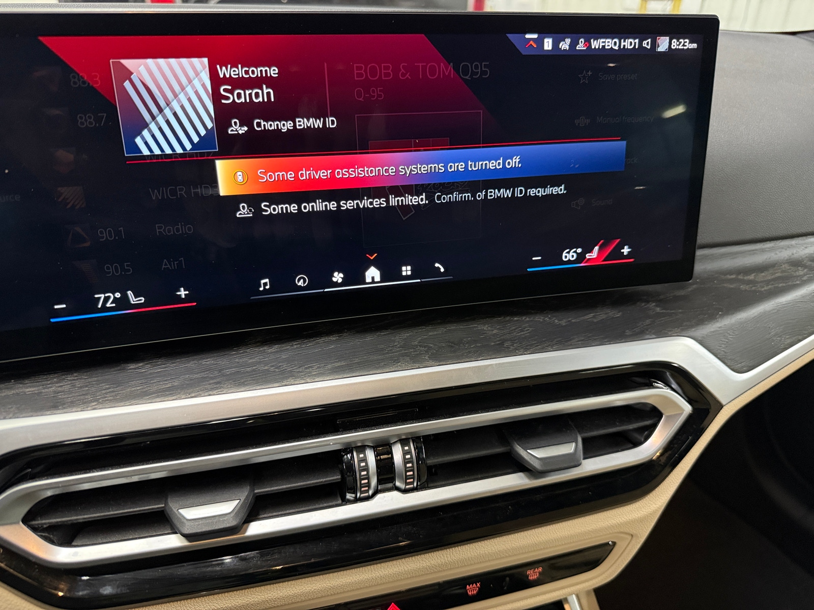 Thumbnail: 2024 BMW i4 - 3