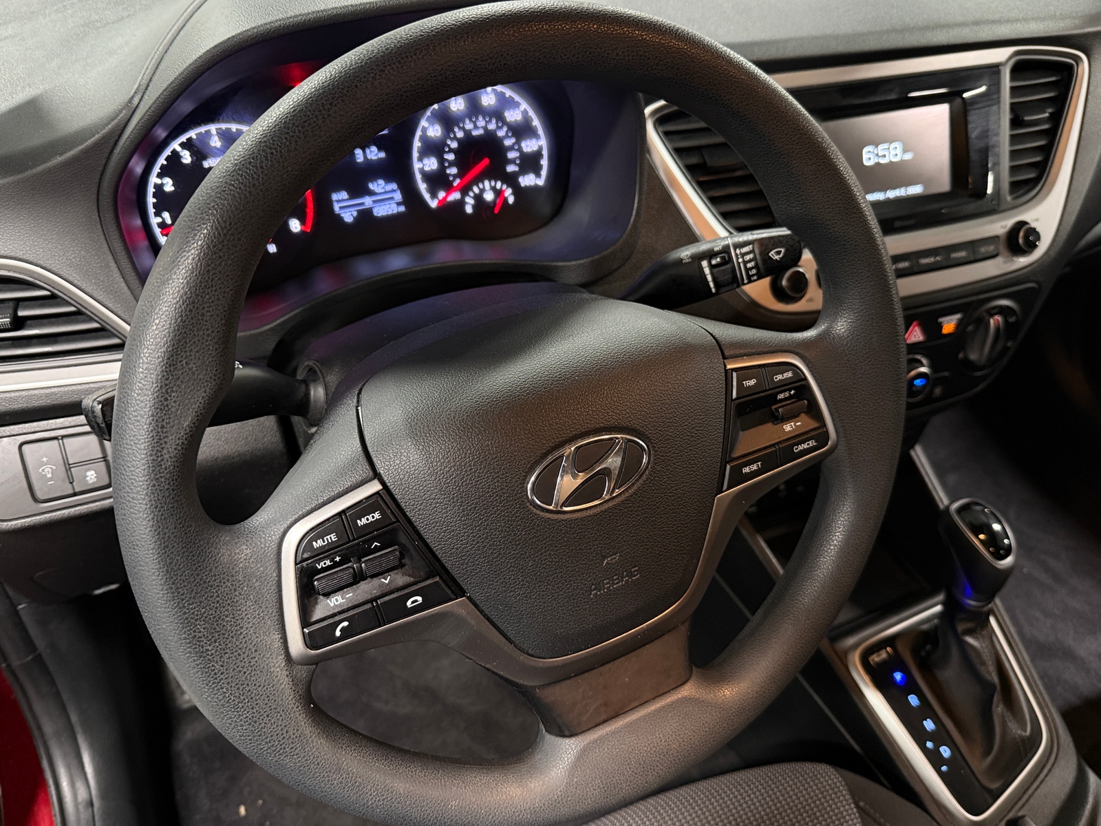 Thumbnail: 2019 Hyundai Accent - 5