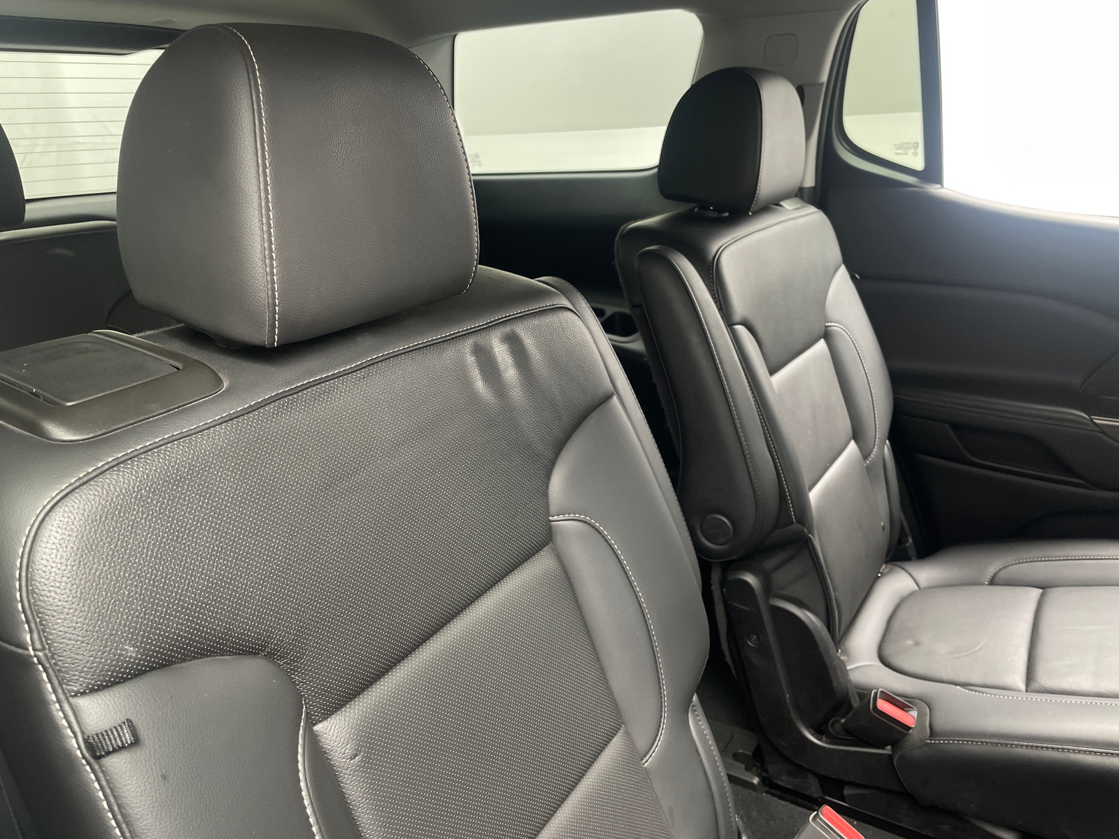 Thumbnail: 2022 GMC Acadia - 5