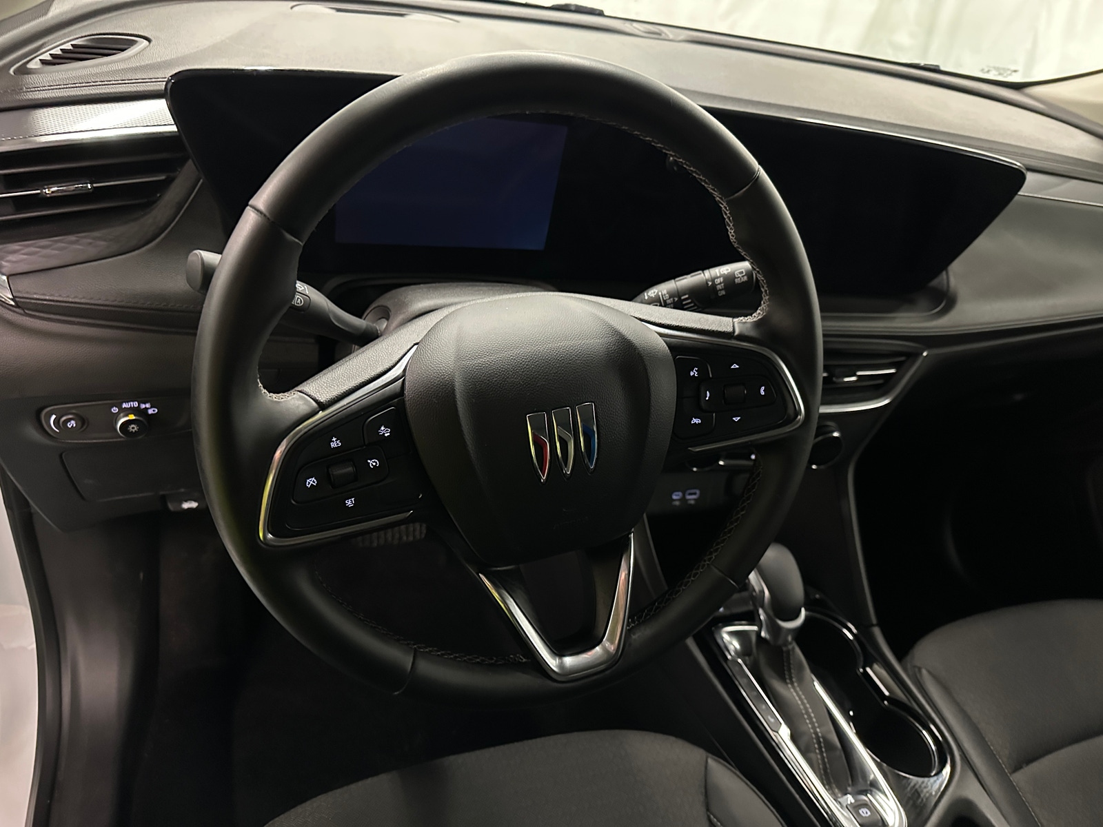 Thumbnail: 2025 Buick Encore GX - 4