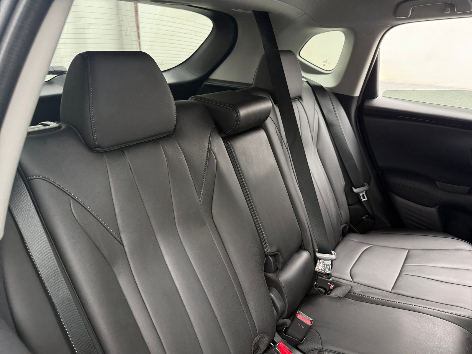 Thumbnail: 2025 Acura ADX - 5