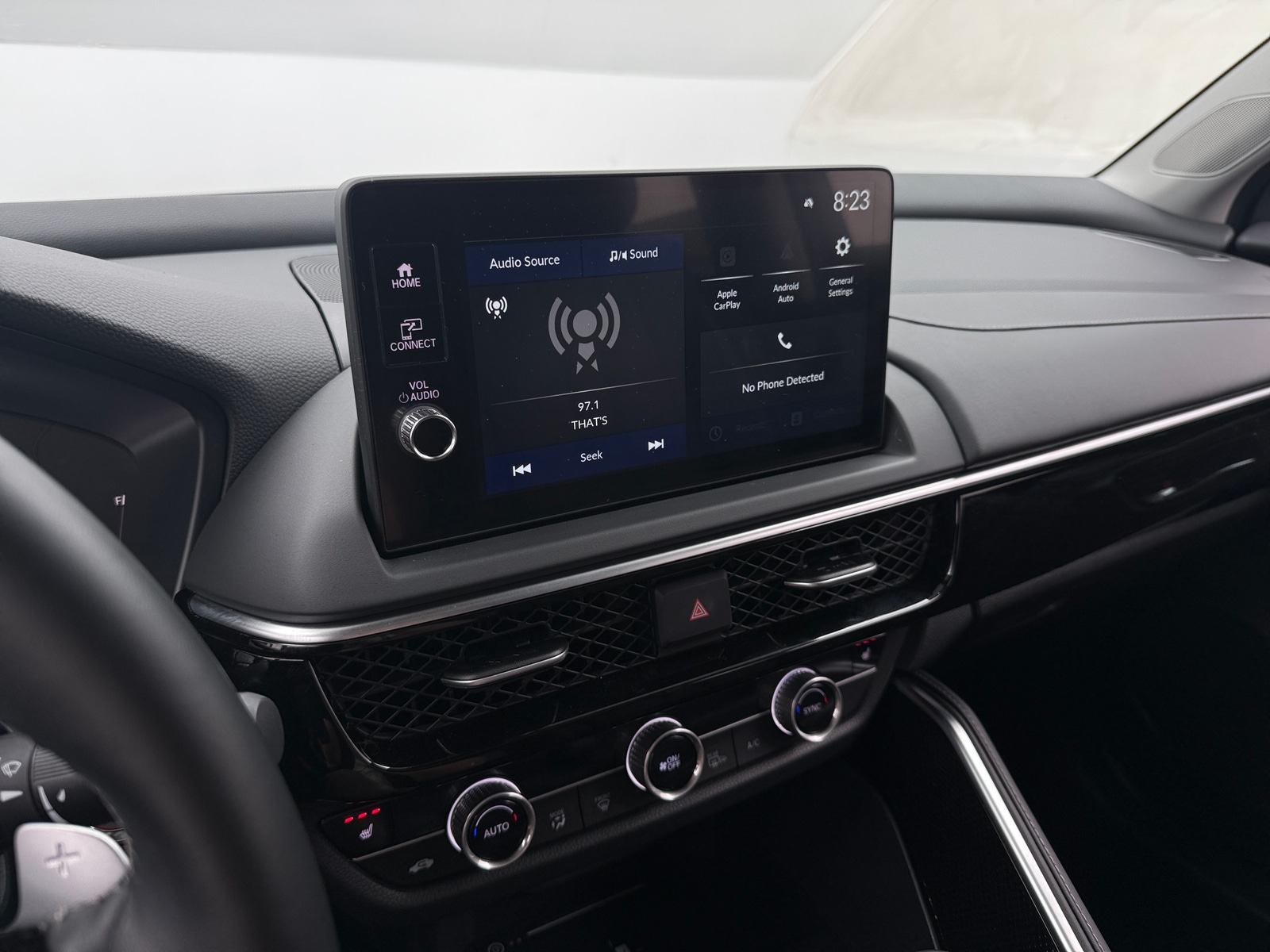 Thumbnail: 2025 Acura ADX - 3