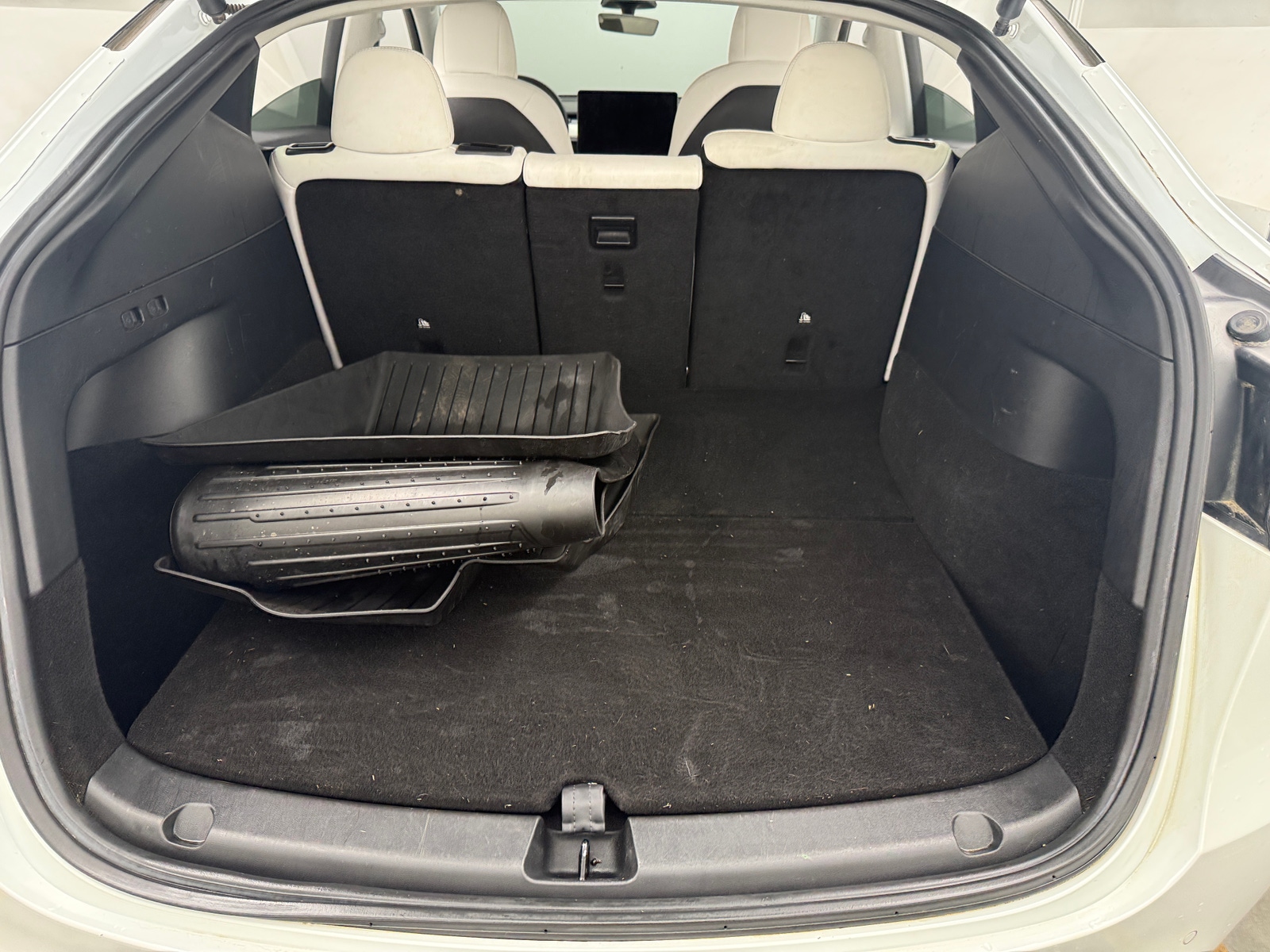 Thumbnail: 2022 Tesla Model Y - 6