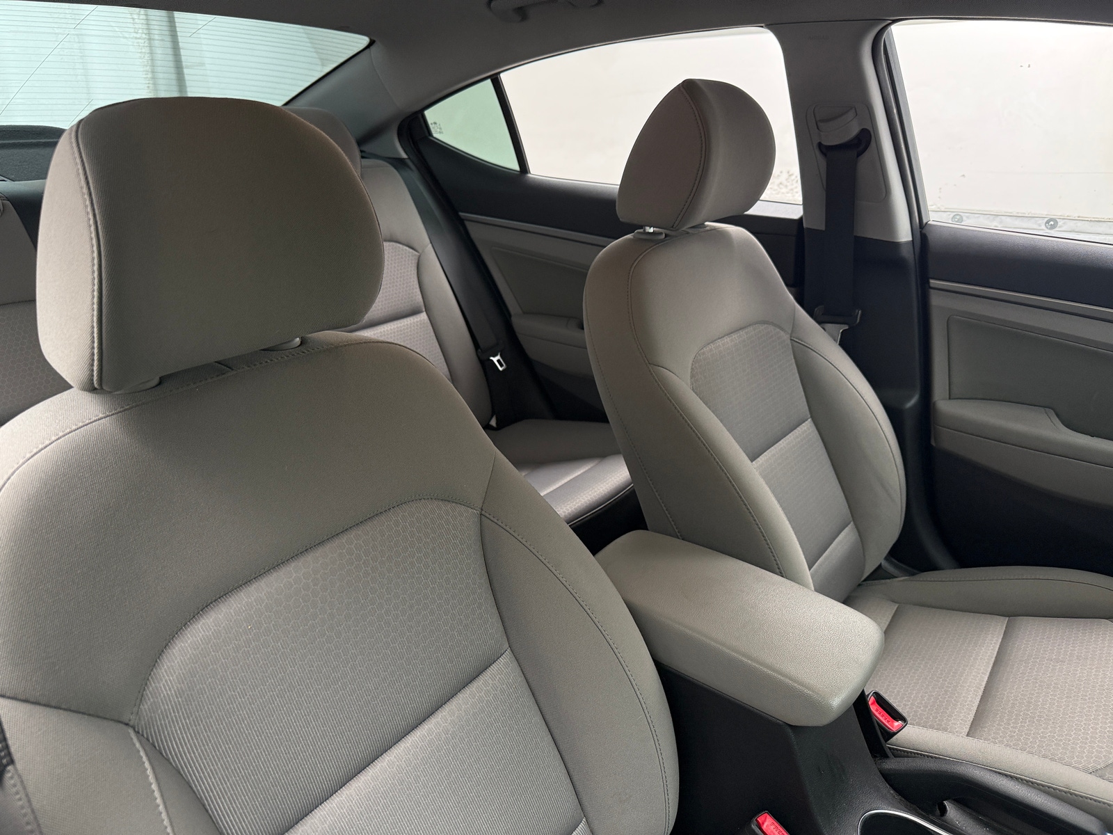 Thumbnail: 2018 Hyundai Elantra - 2