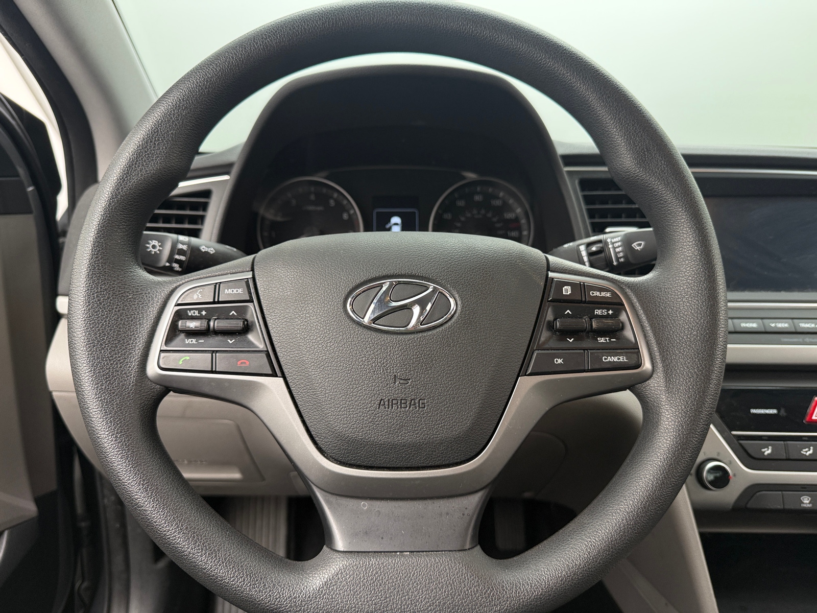 Thumbnail: 2018 Hyundai Elantra - 5