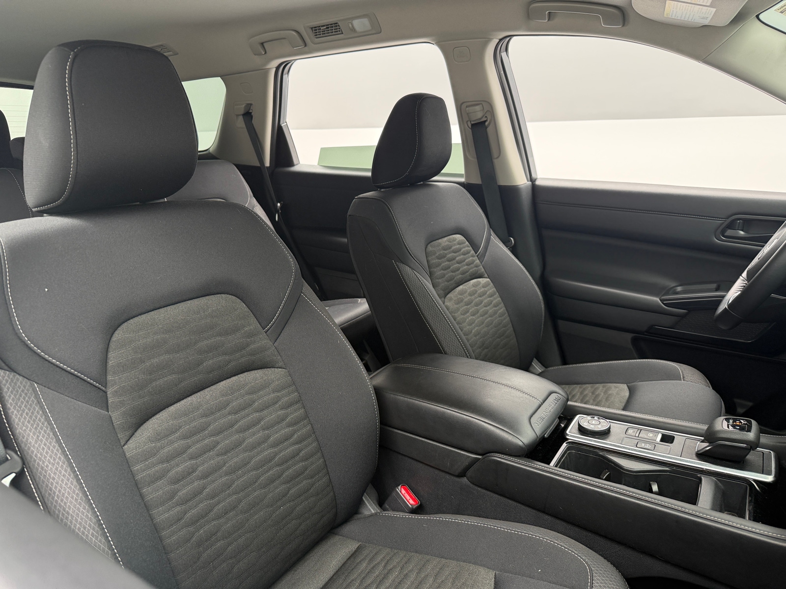 Thumbnail: 2025 Nissan Pathfinder - 2