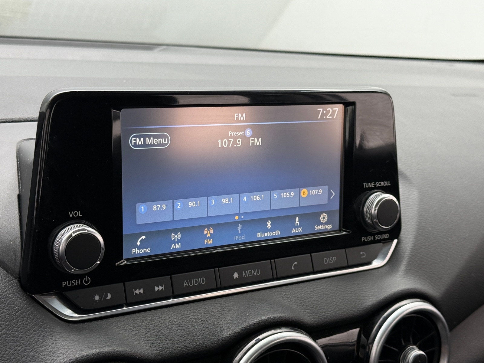 Thumbnail: 2025 Nissan Sentra - 4