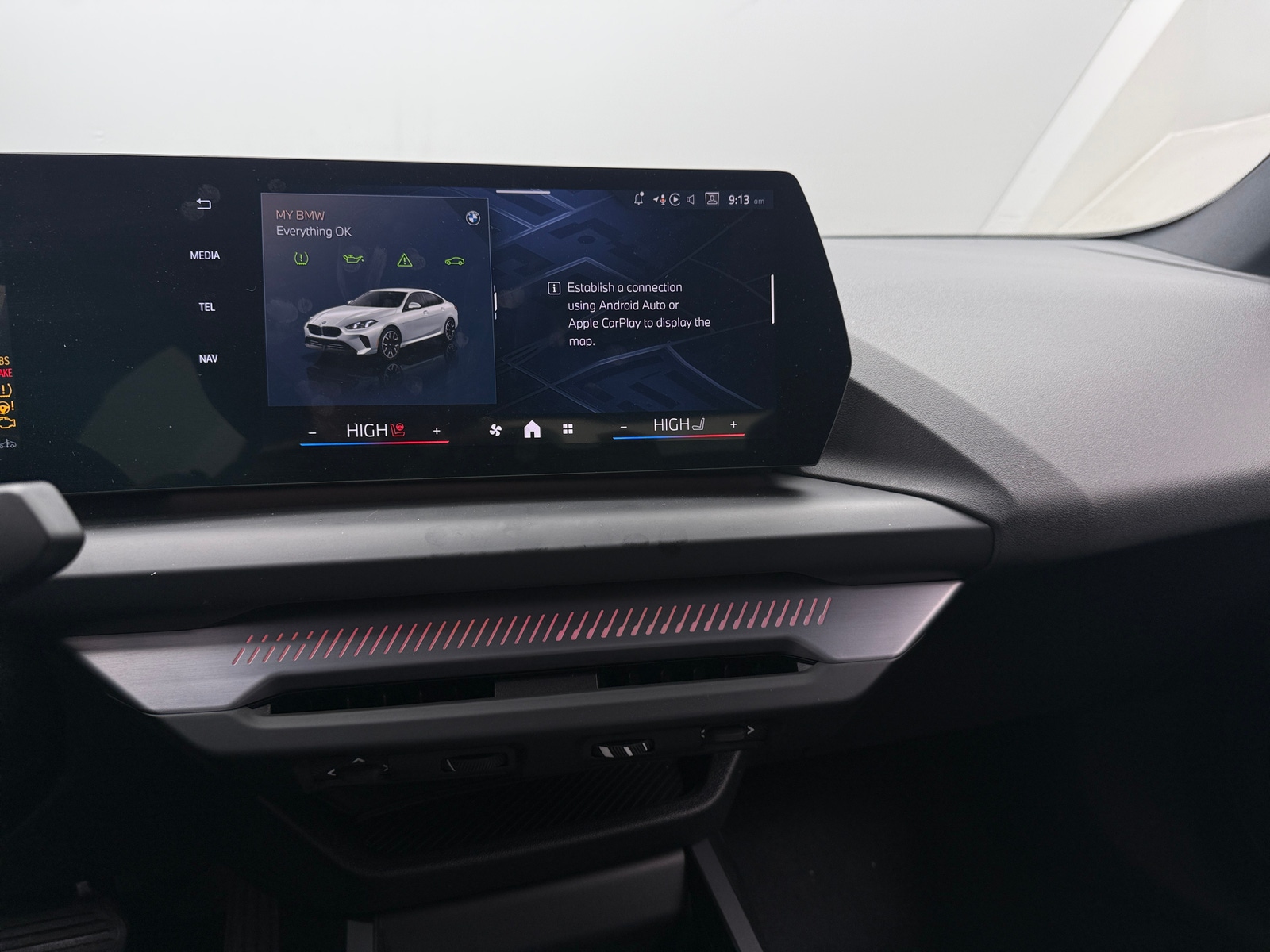 Thumbnail: 2025 BMW 2 Series - 3