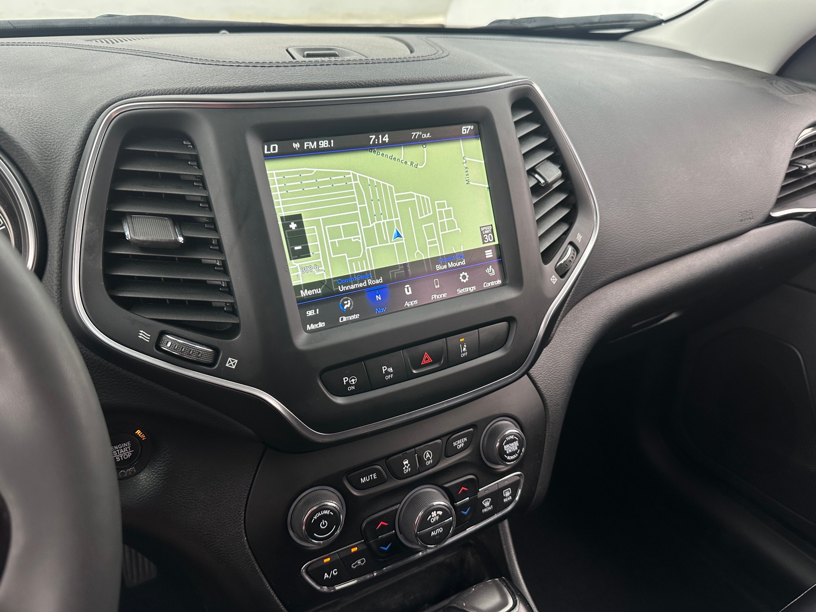 Thumbnail: 2023 Jeep Cherokee - 3