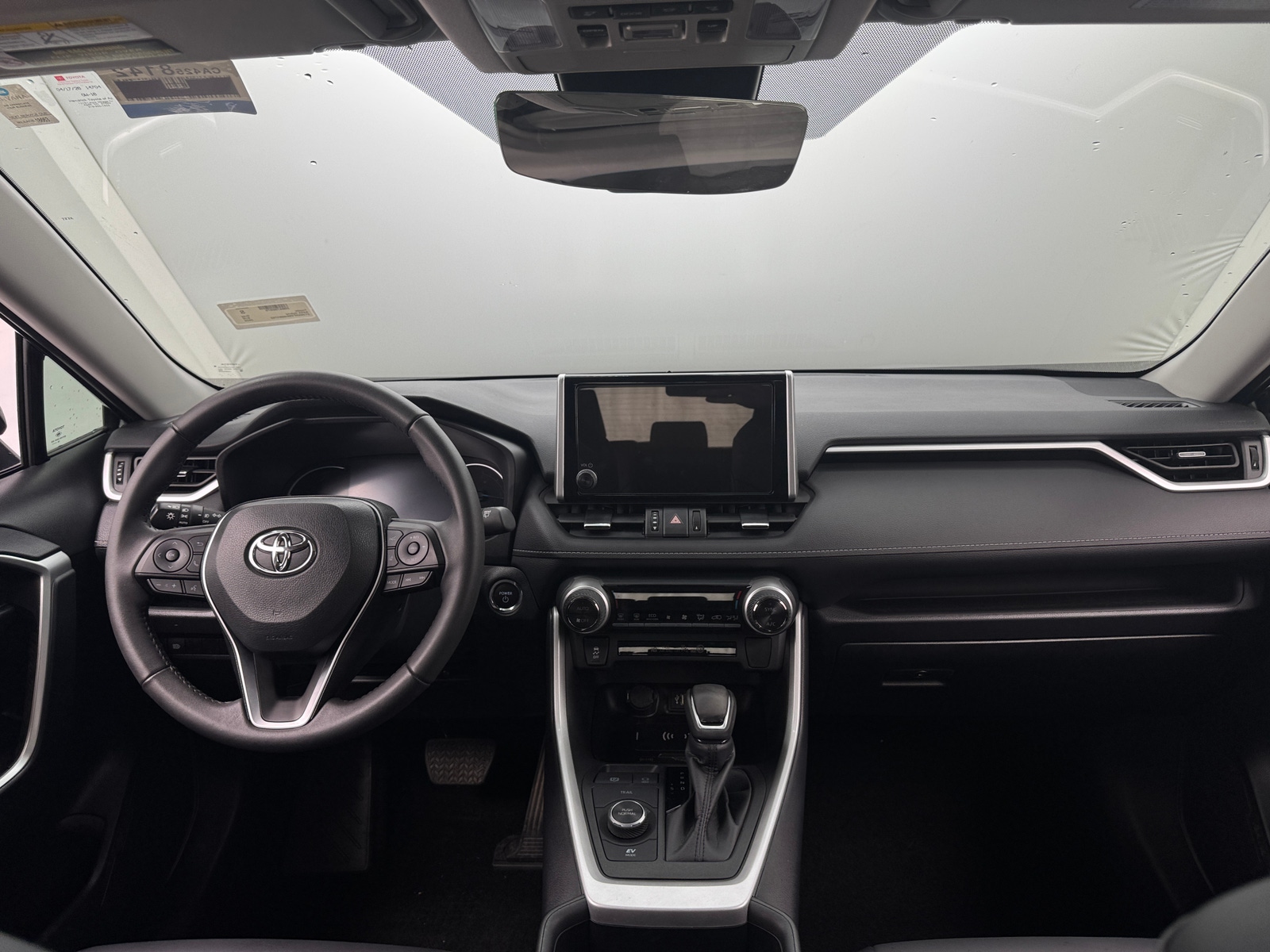 Thumbnail: 2025 Toyota RAV4 - 2