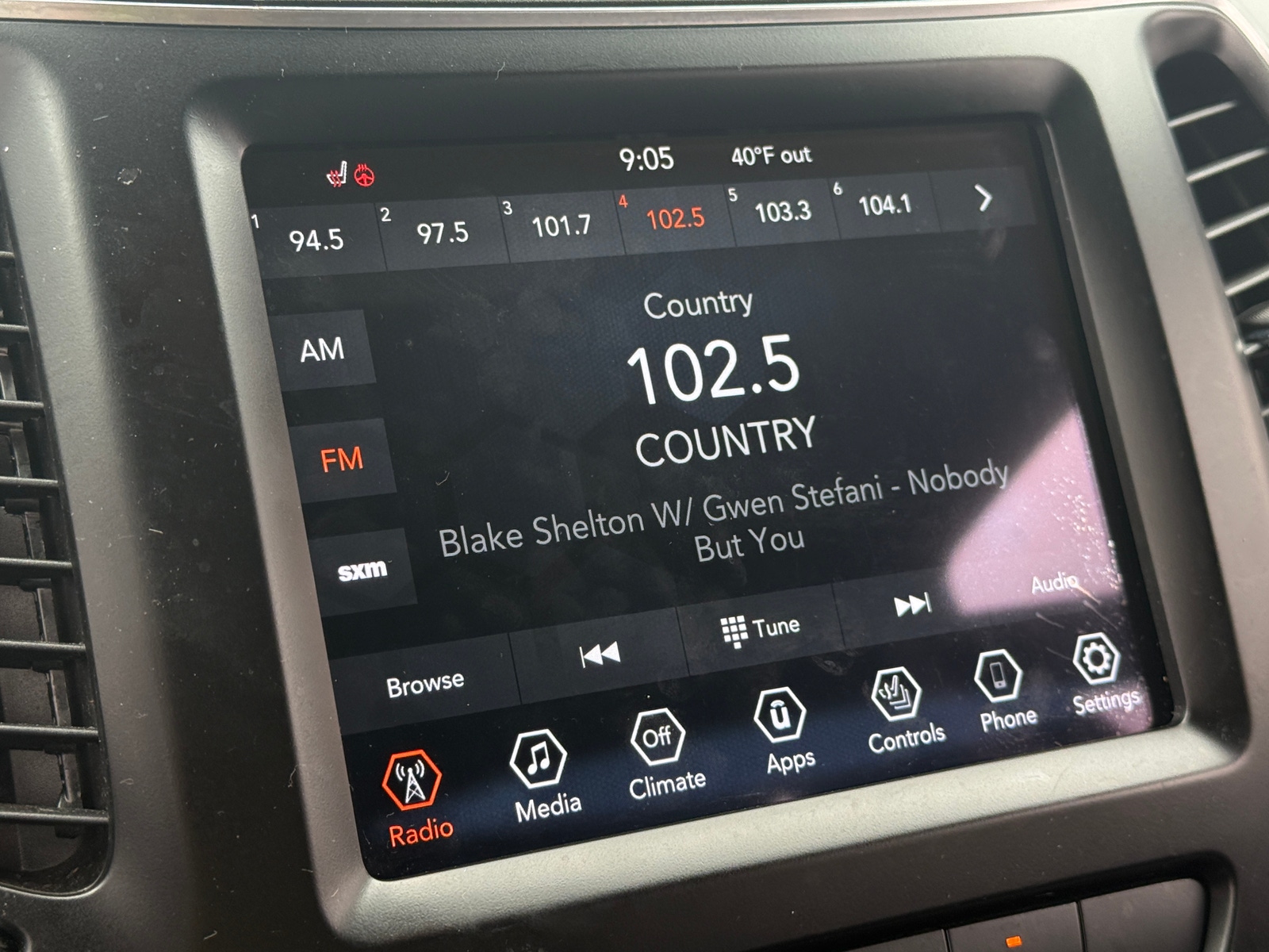 Thumbnail: 2021 Jeep Cherokee - 3