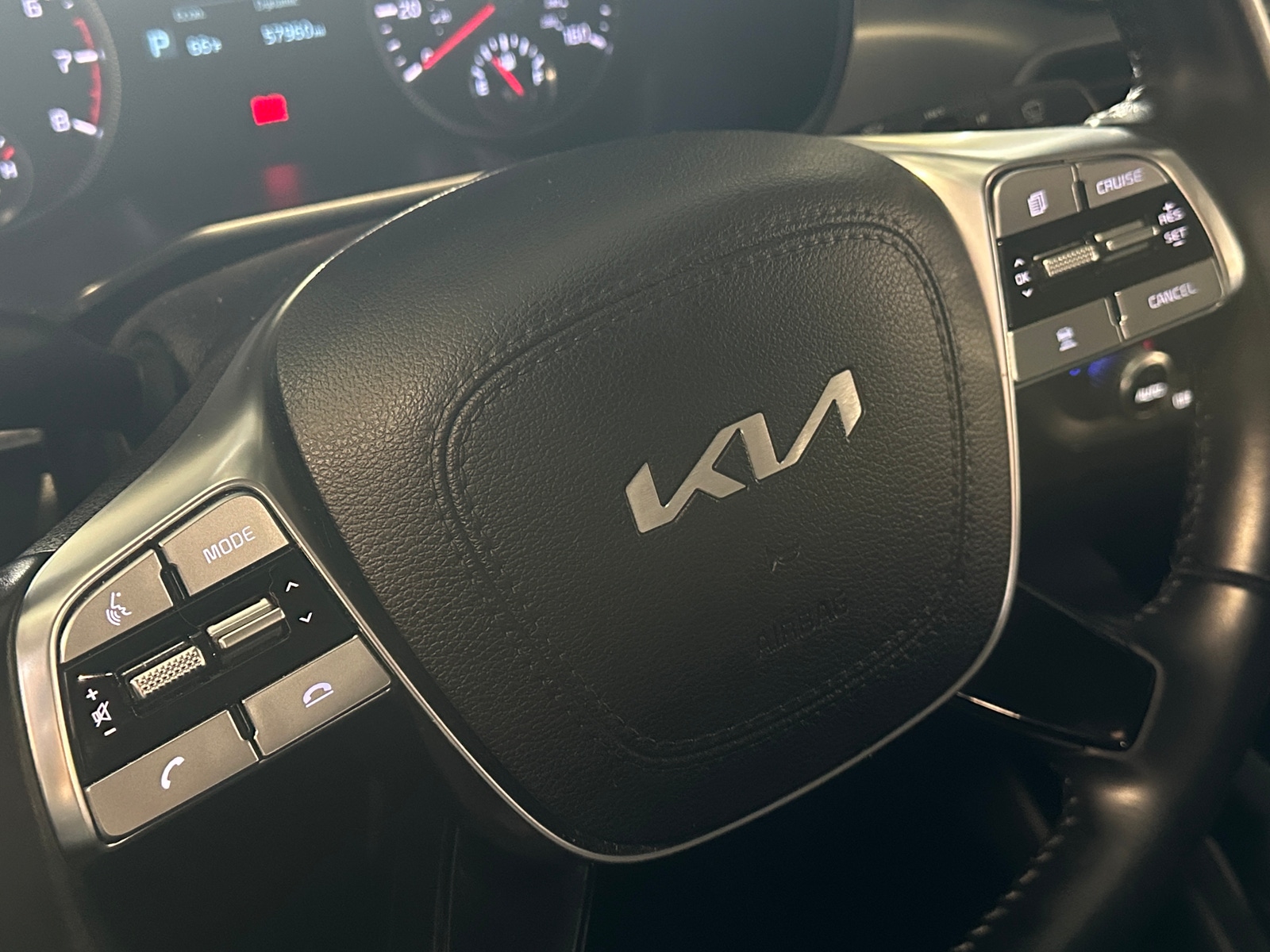 Thumbnail: 2022 Kia Telluride - 4