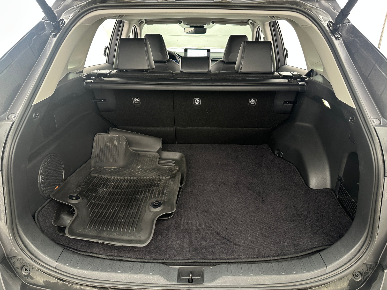 Thumbnail: 2024 Toyota RAV4 - 6