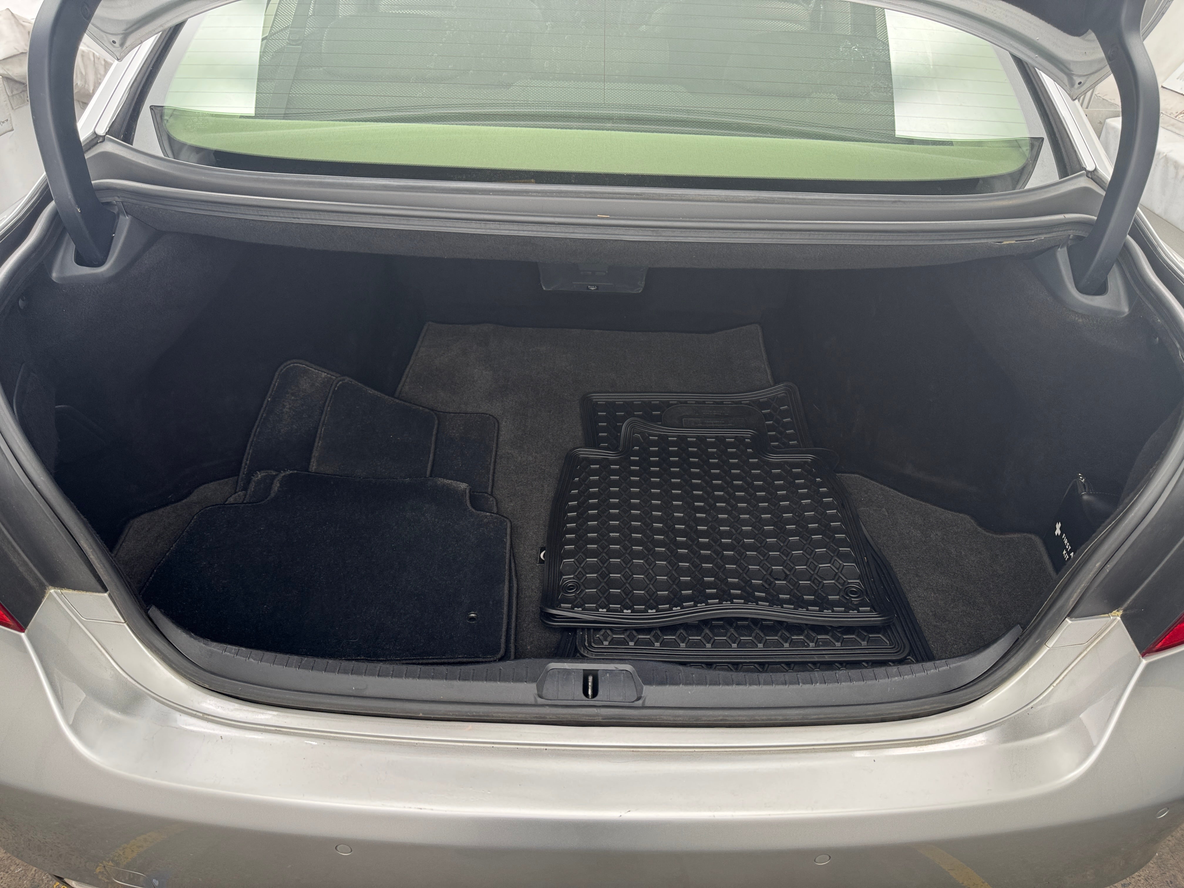 2012 Lexus LS