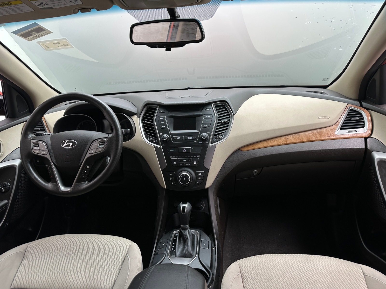Thumbnail: 2016 Hyundai Santa Fe - 3