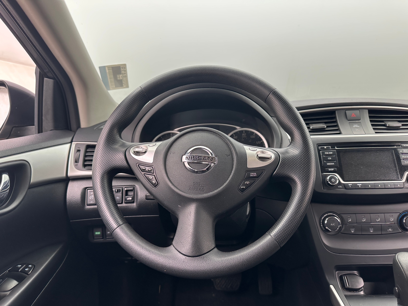 Thumbnail: 2018 Nissan Sentra - 5