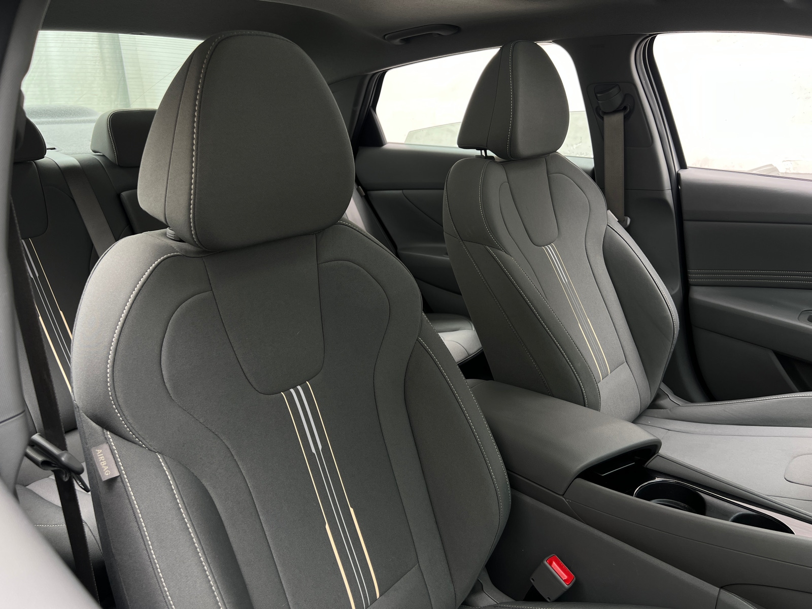 Thumbnail: 2025 Hyundai Elantra - 2