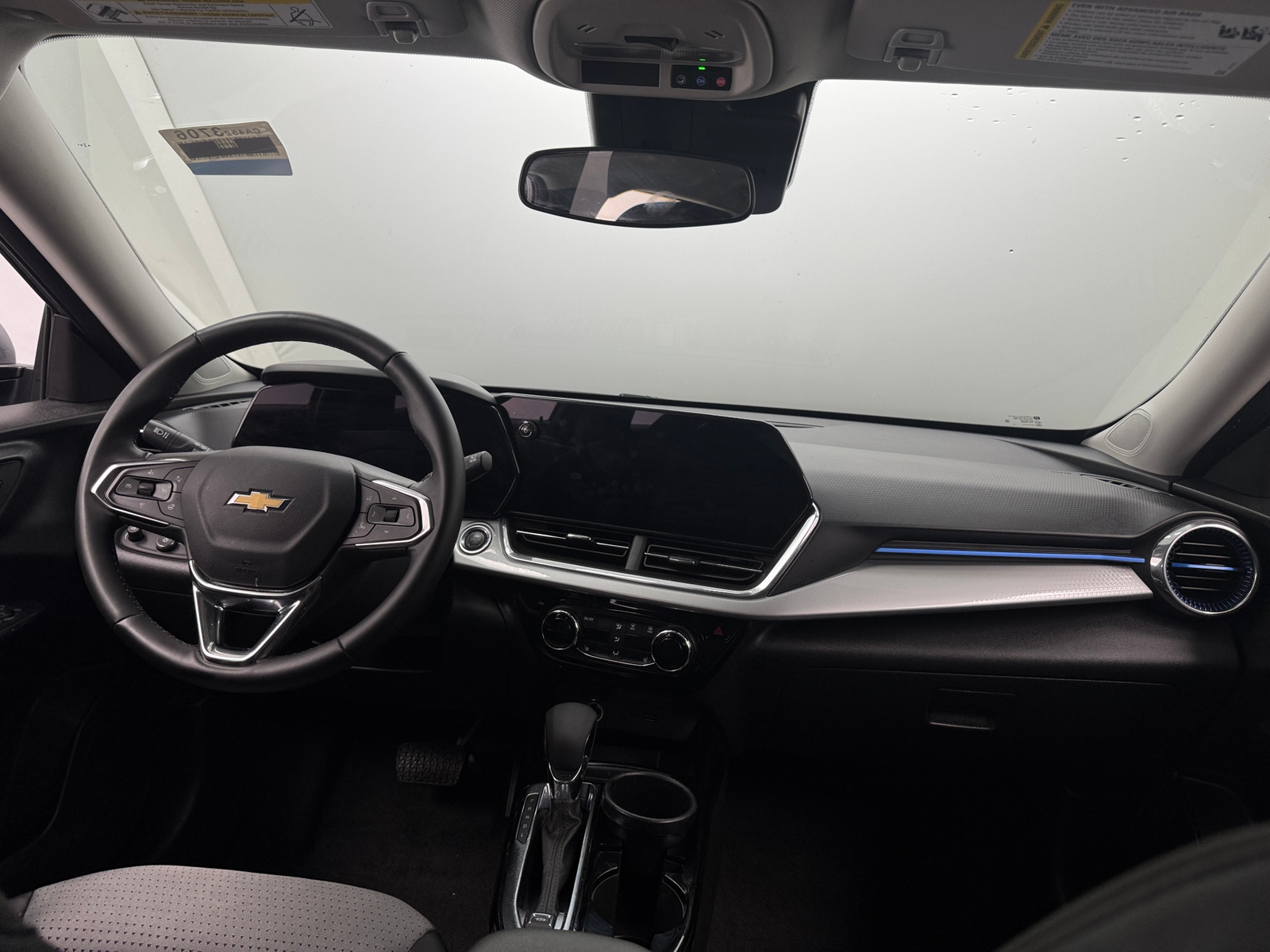 Thumbnail: 2025 Chevrolet Trax - 3