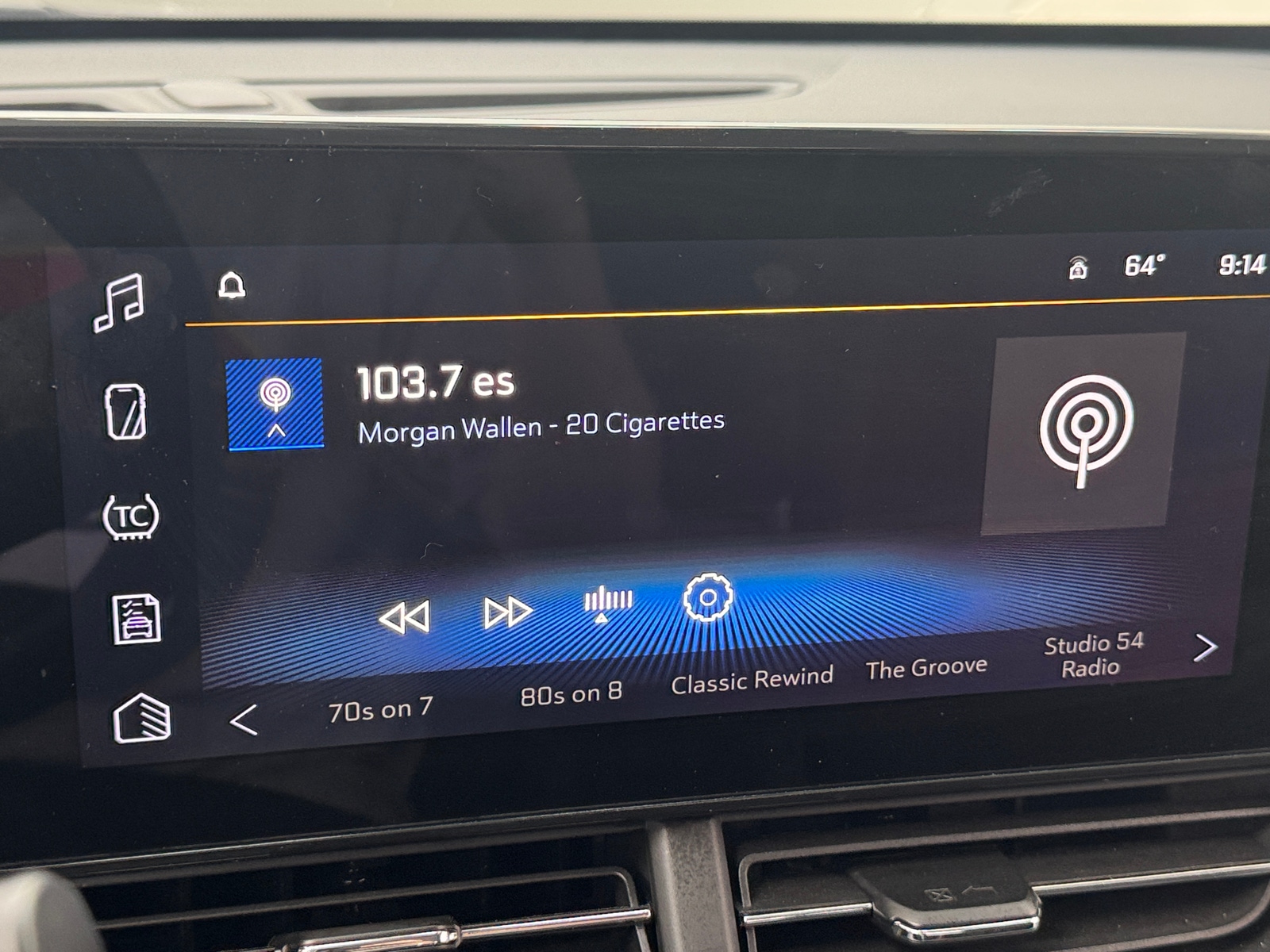 Thumbnail: 2025 Chevrolet Trax - 4