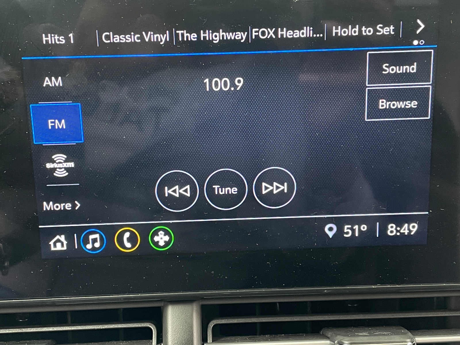 Thumbnail: 2025 Chevrolet Trax - 4