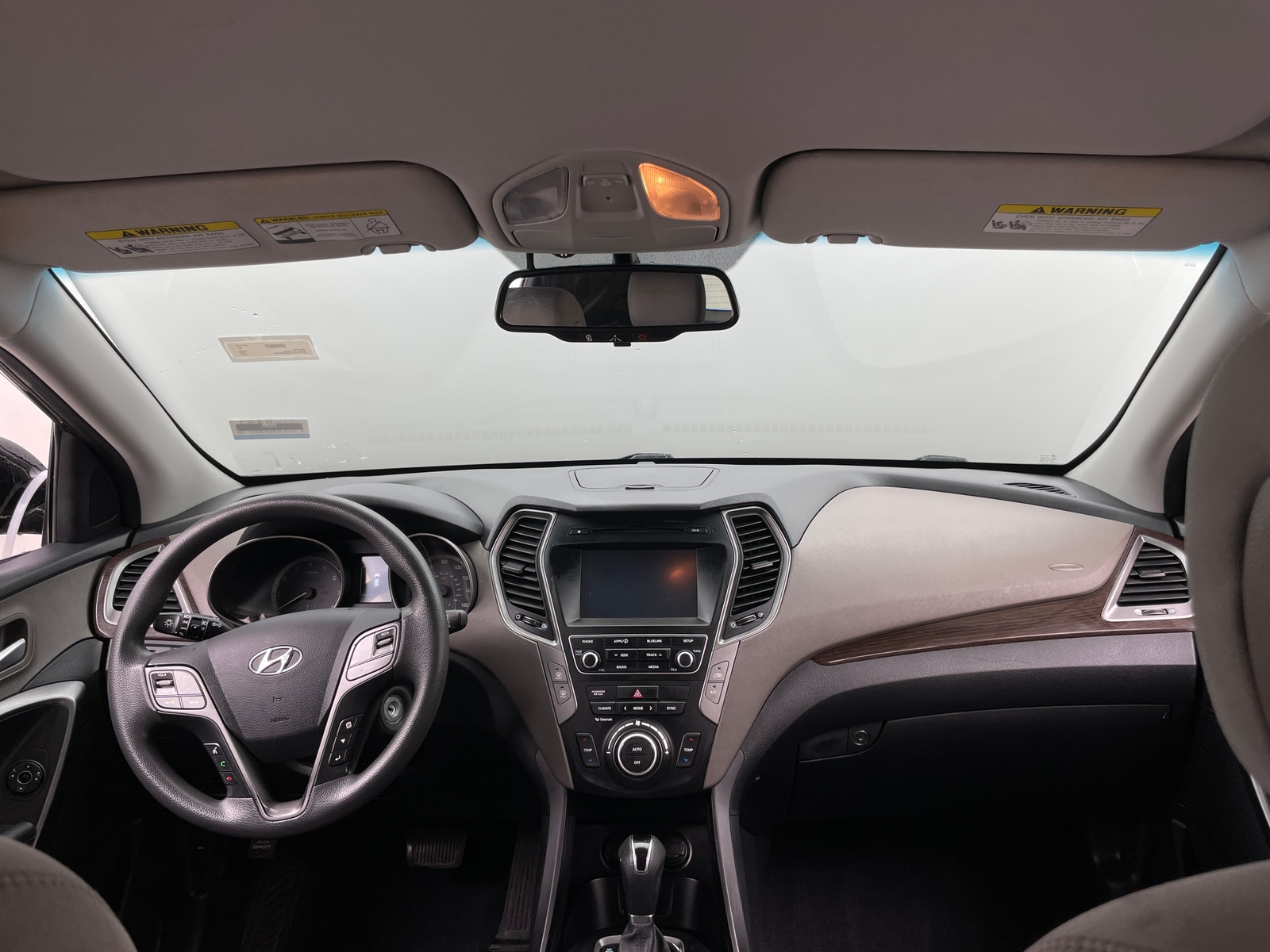 Thumbnail: 2017 Hyundai Santa Fe - 3