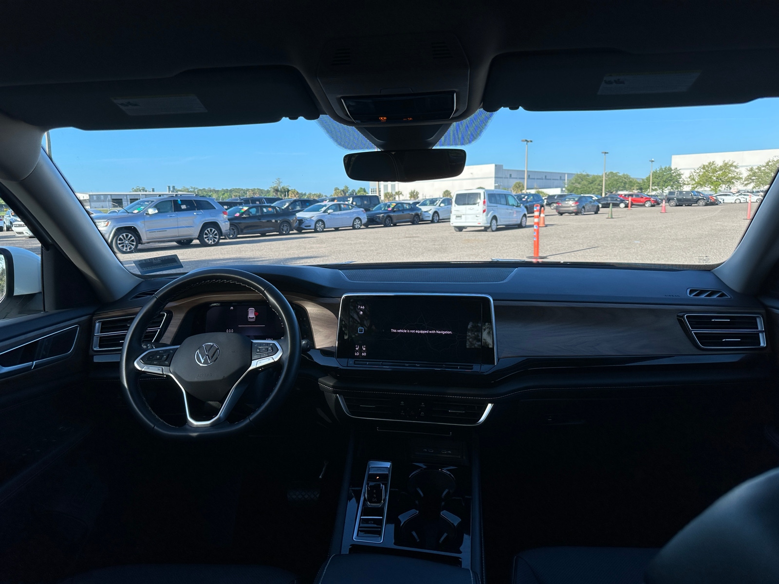 Thumbnail: 2025 Volkswagen Atlas - 2