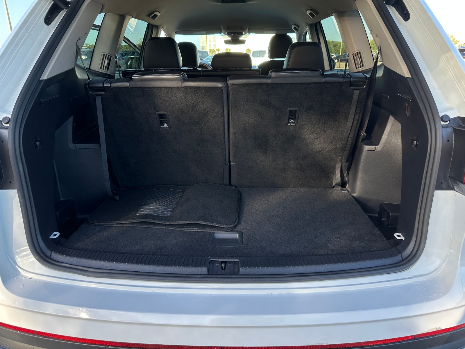 Thumbnail: 2025 Volkswagen Atlas - 6