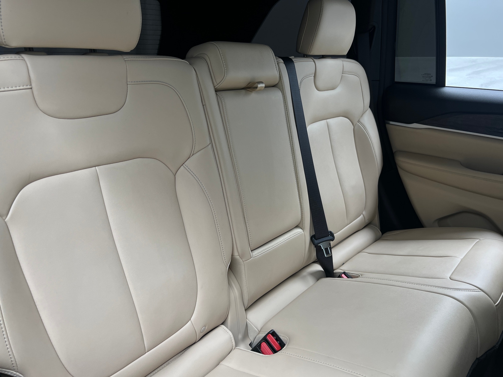 Thumbnail: 2024 Jeep Grand Cherokee - 5