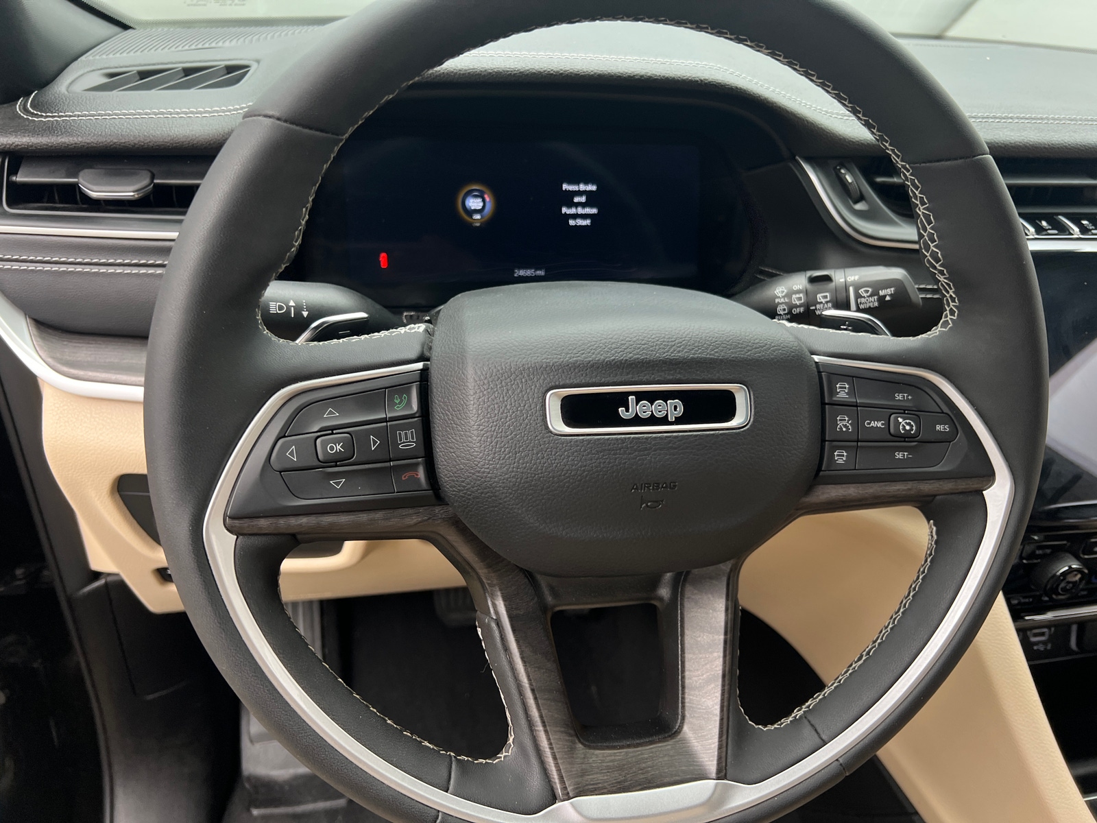 Thumbnail: 2024 Jeep Grand Cherokee - 4