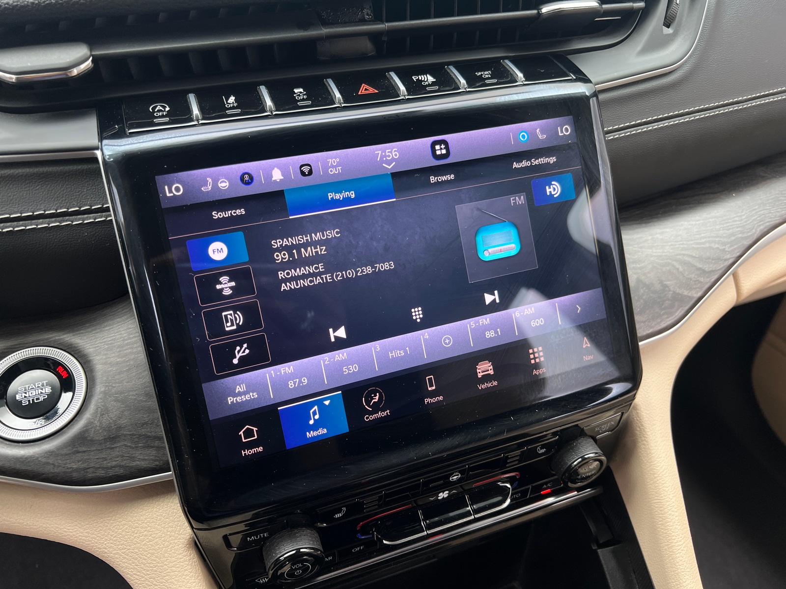 Thumbnail: 2024 Jeep Grand Cherokee - 3