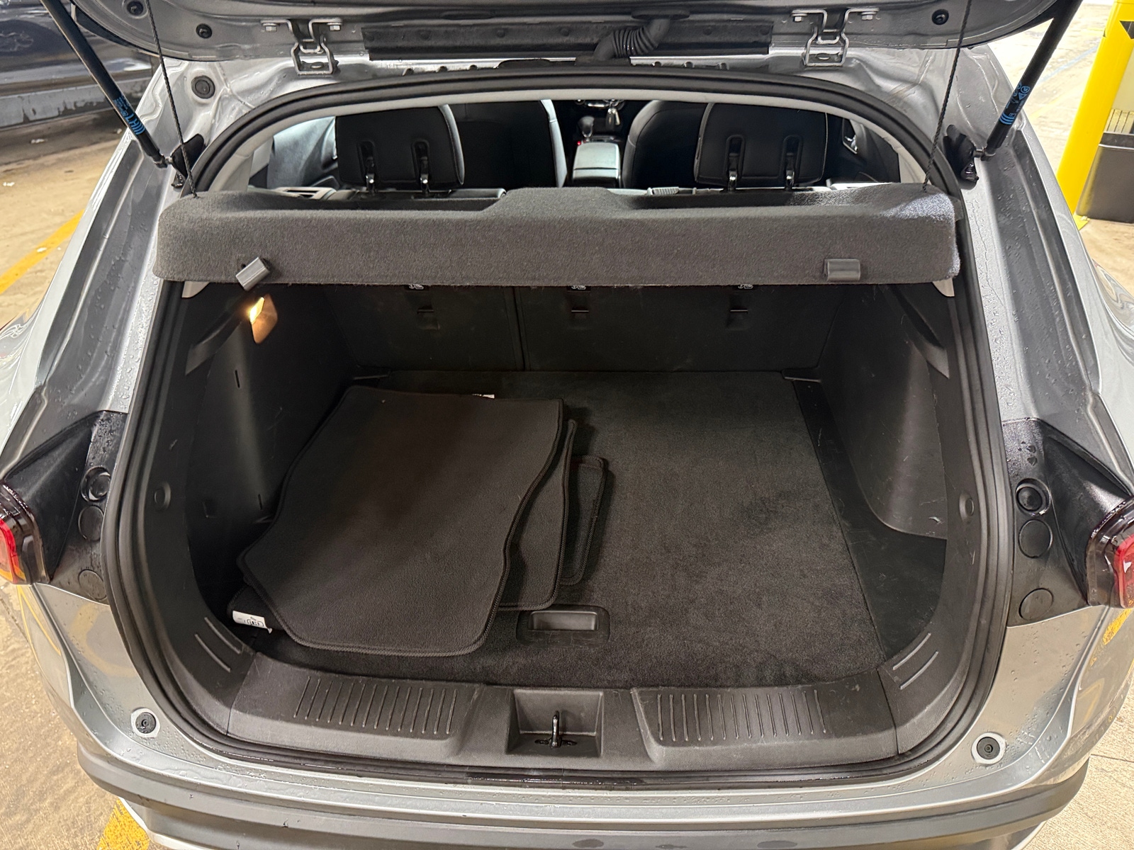 Thumbnail: 2025 Chevrolet Trax - 7