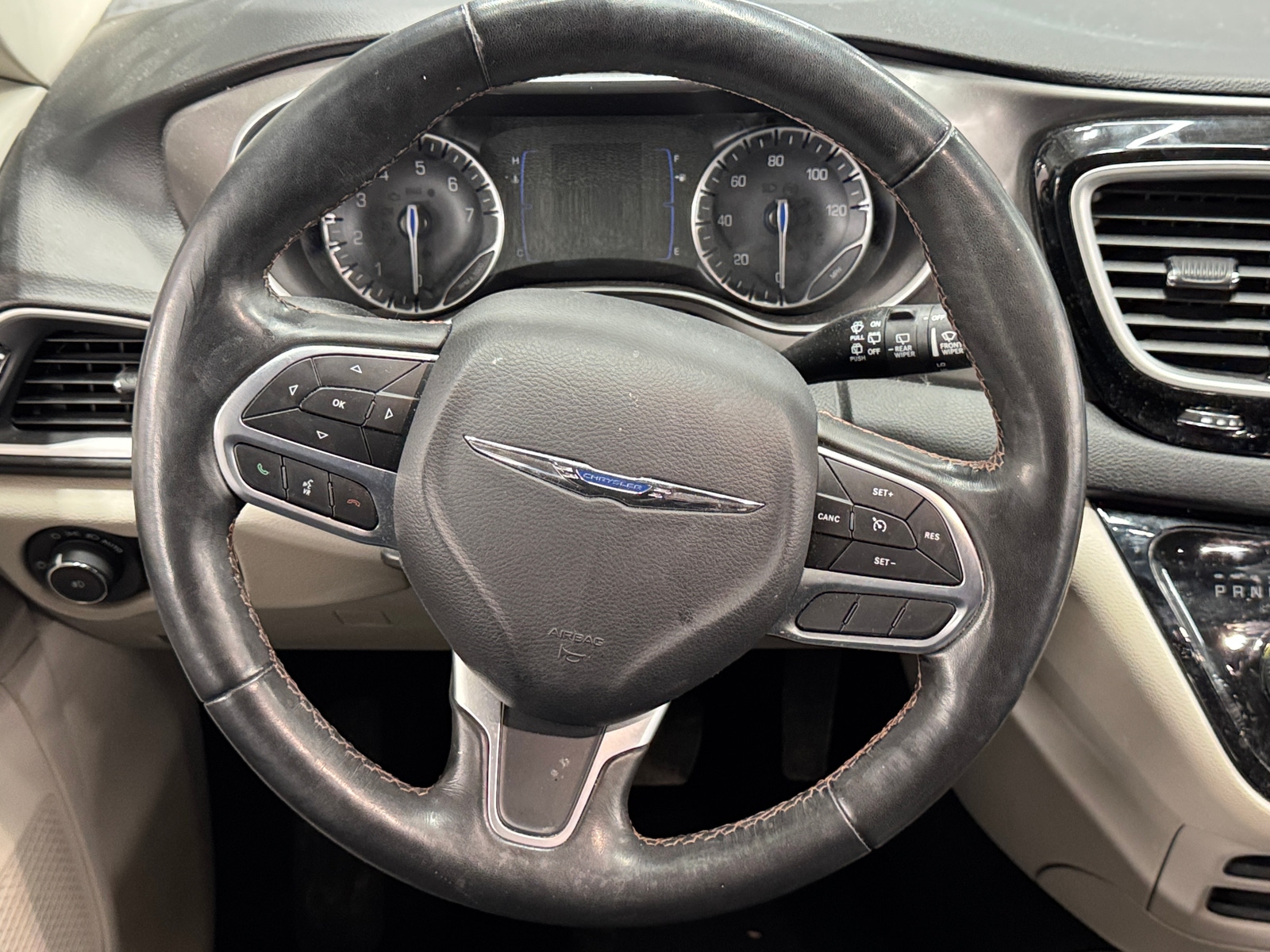 Thumbnail: 2020 Chrysler Pacifica - 5