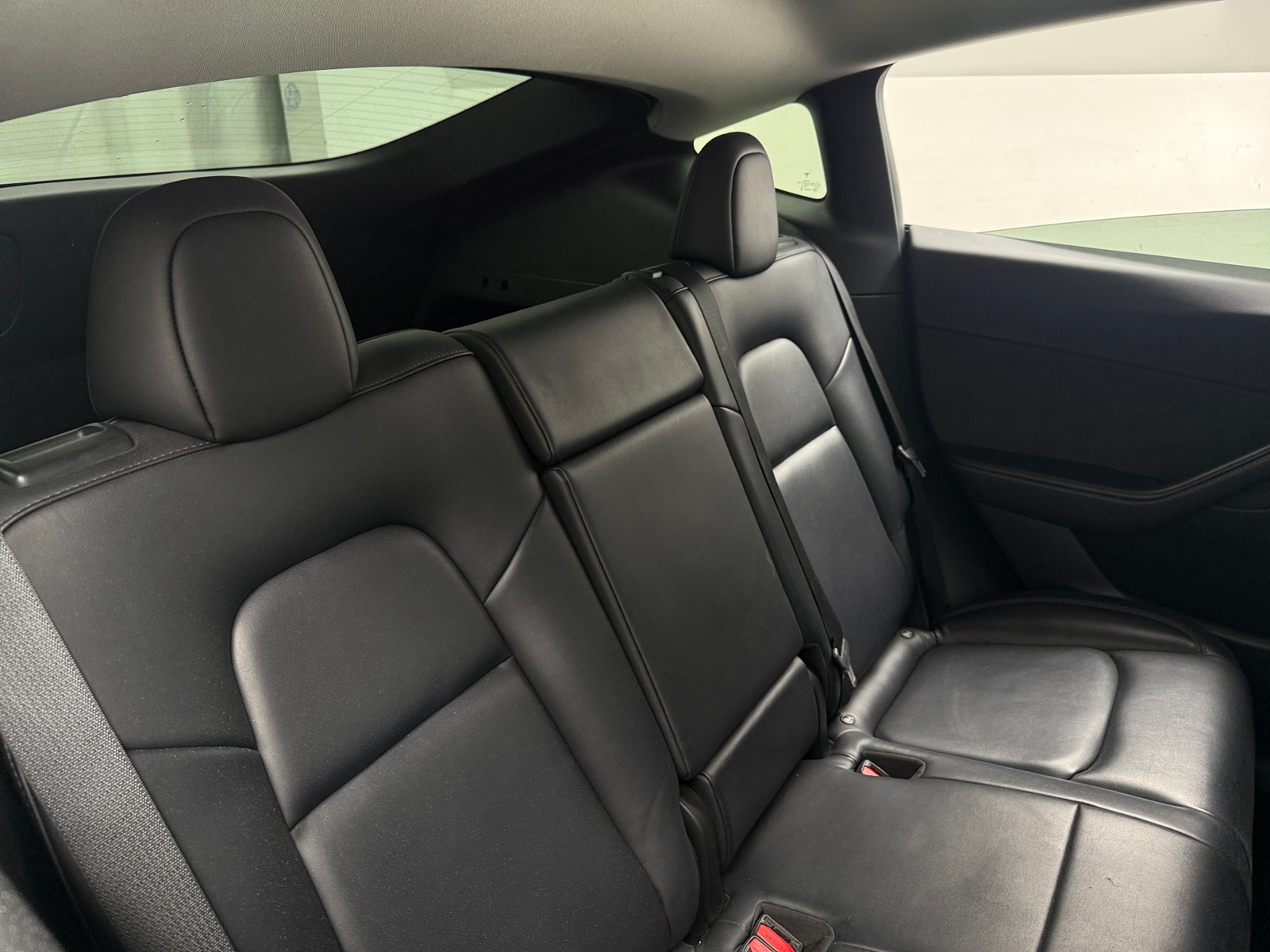 Thumbnail: 2022 Tesla Model Y - 5