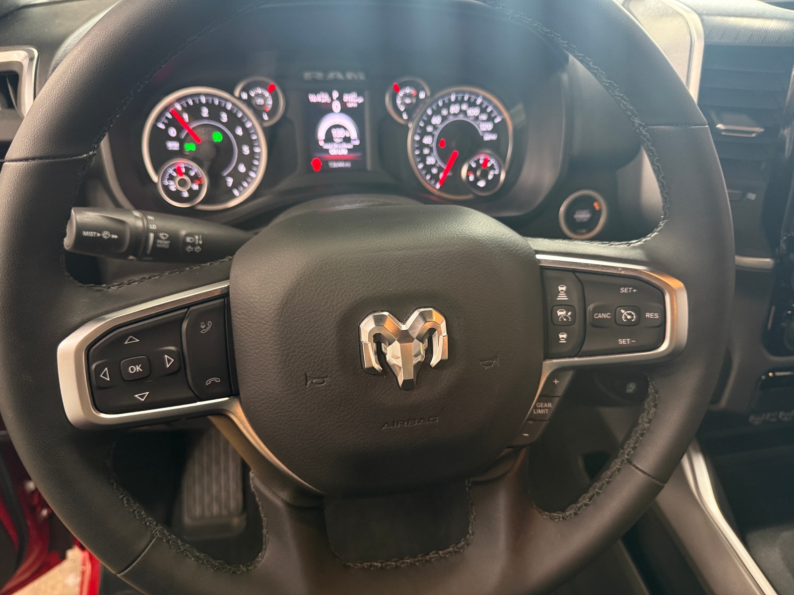 Thumbnail: 2025 RAM 1500 - 5