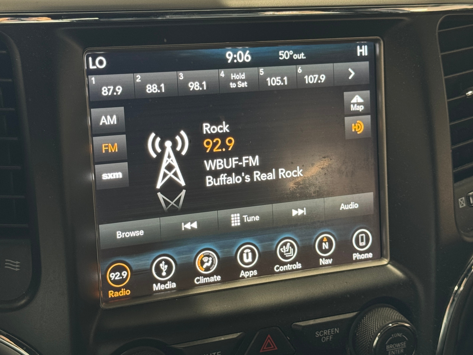 Thumbnail: 2018 Jeep Grand Cherokee - 4