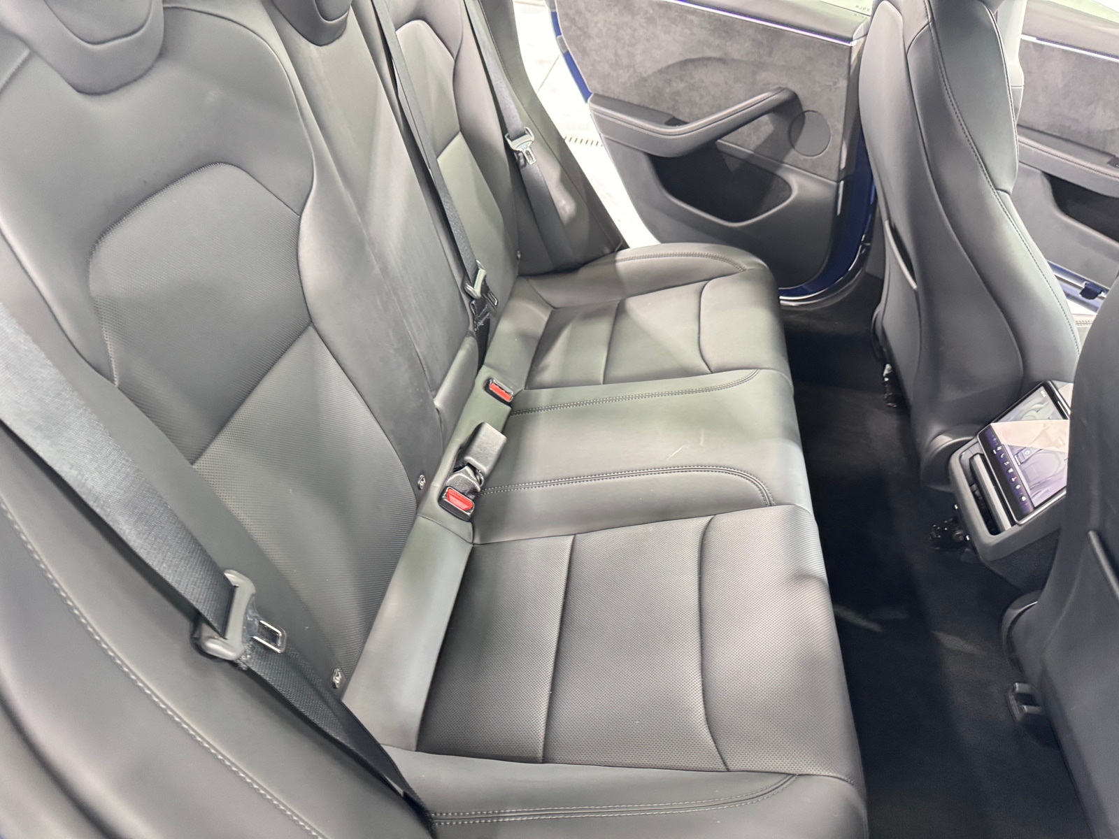 Thumbnail: 2025 Tesla Model 3 - 4