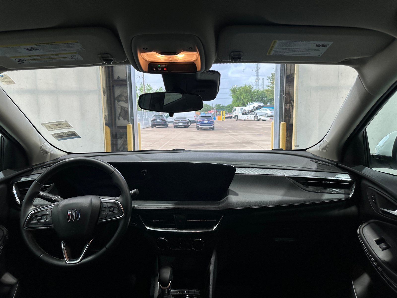 Thumbnail: 2025 Buick Encore GX - 3