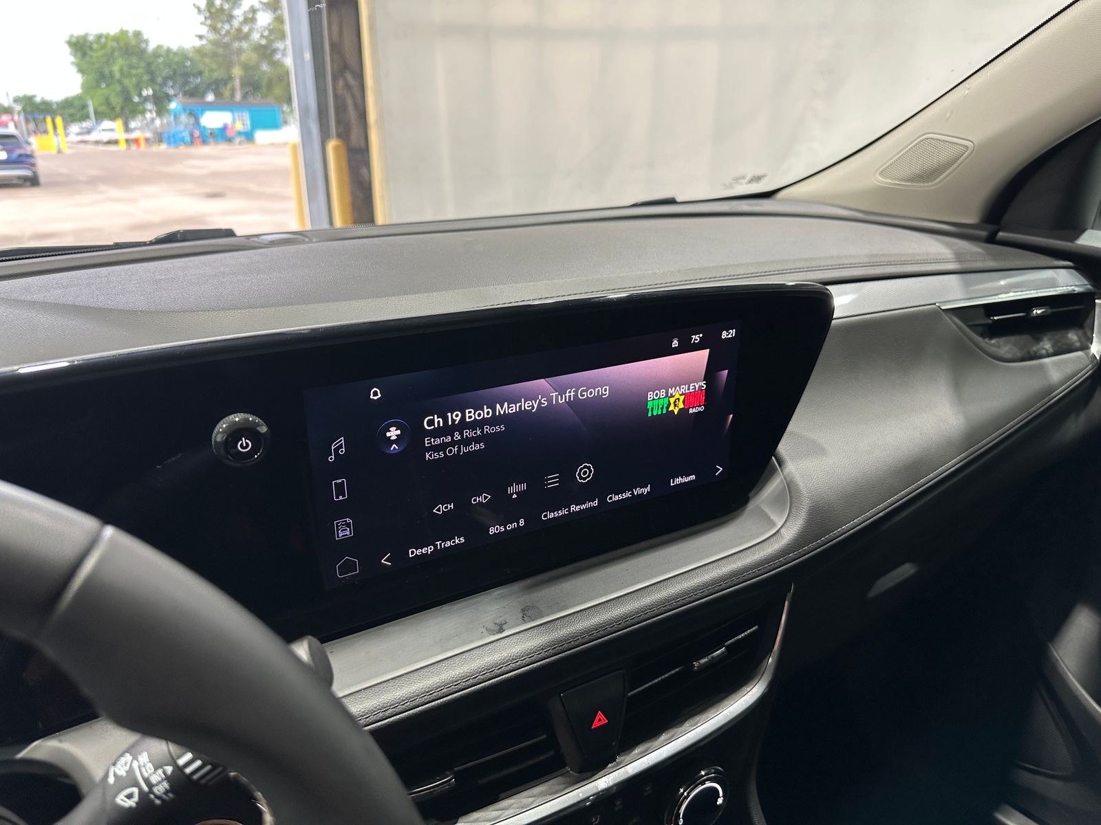 Thumbnail: 2025 Buick Encore GX - 4