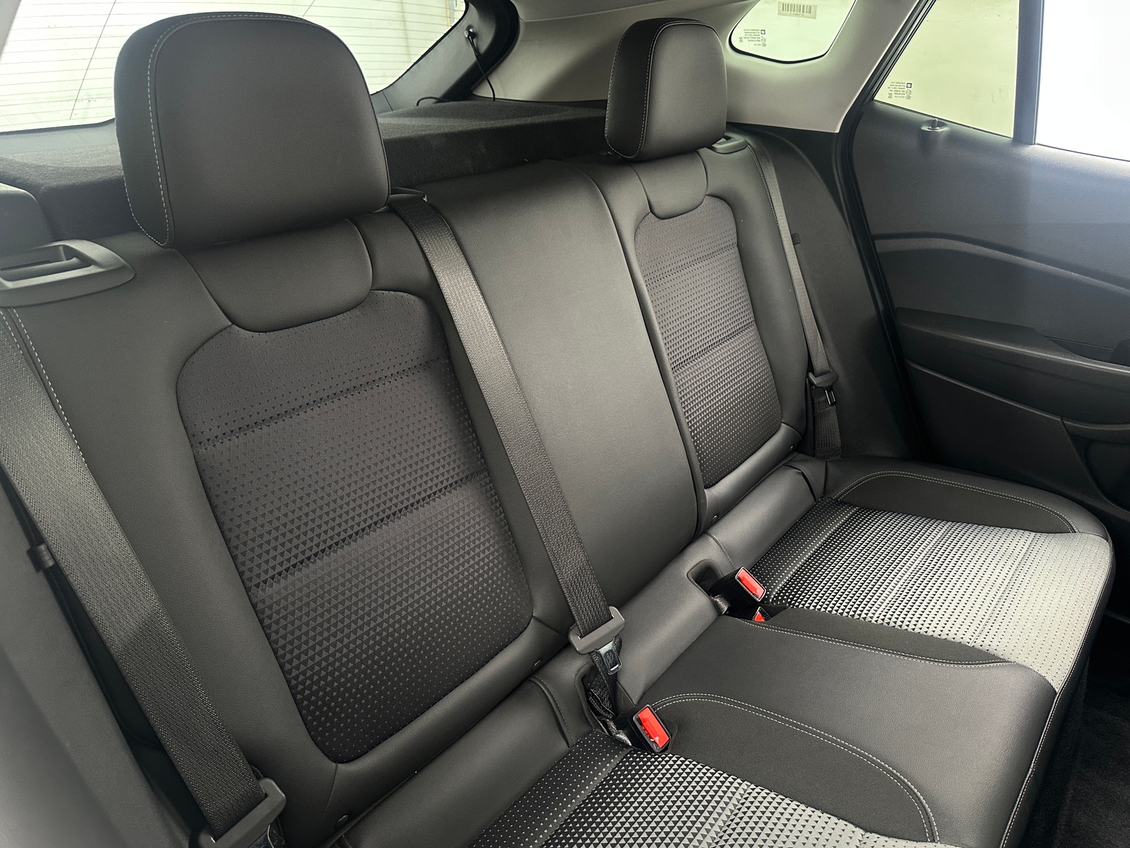 Thumbnail: 2025 Chevrolet Trax - 6