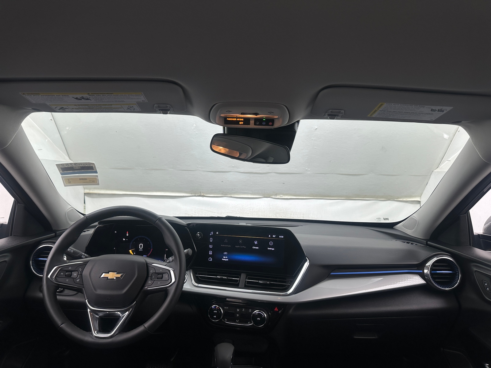 Thumbnail: 2025 Chevrolet Trax - 3