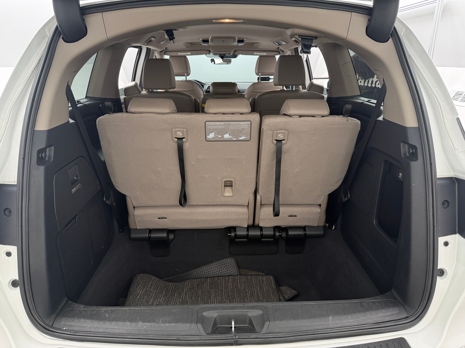 Thumbnail: 2020 Honda Odyssey - 6