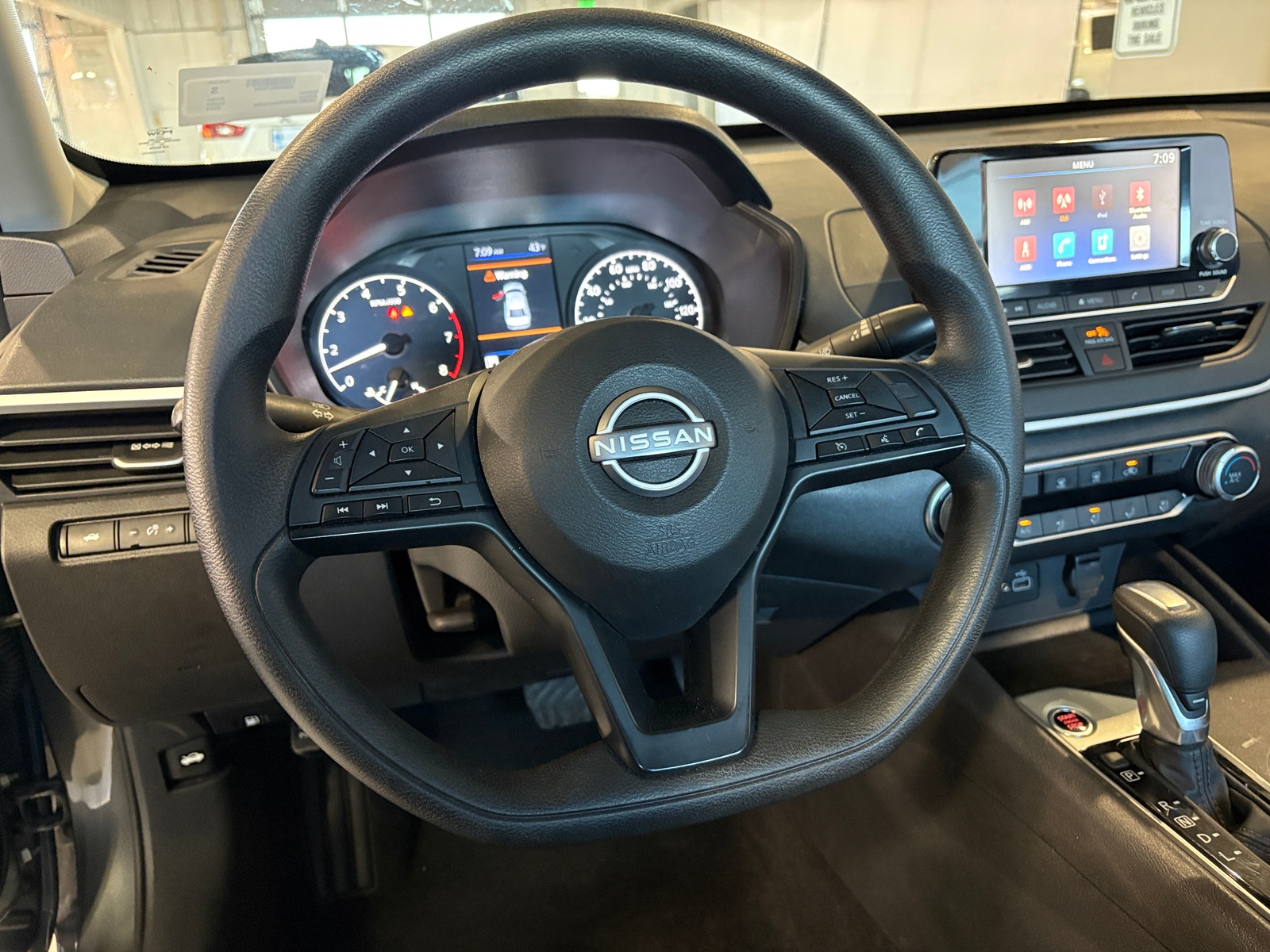 Thumbnail: 2024 Nissan Altima - 5