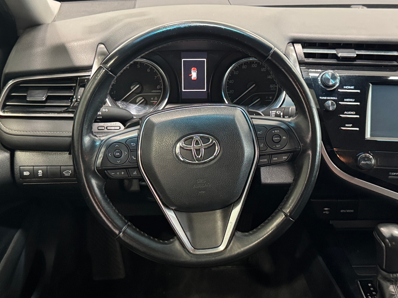 Thumbnail: 2019 Toyota Camry - 4