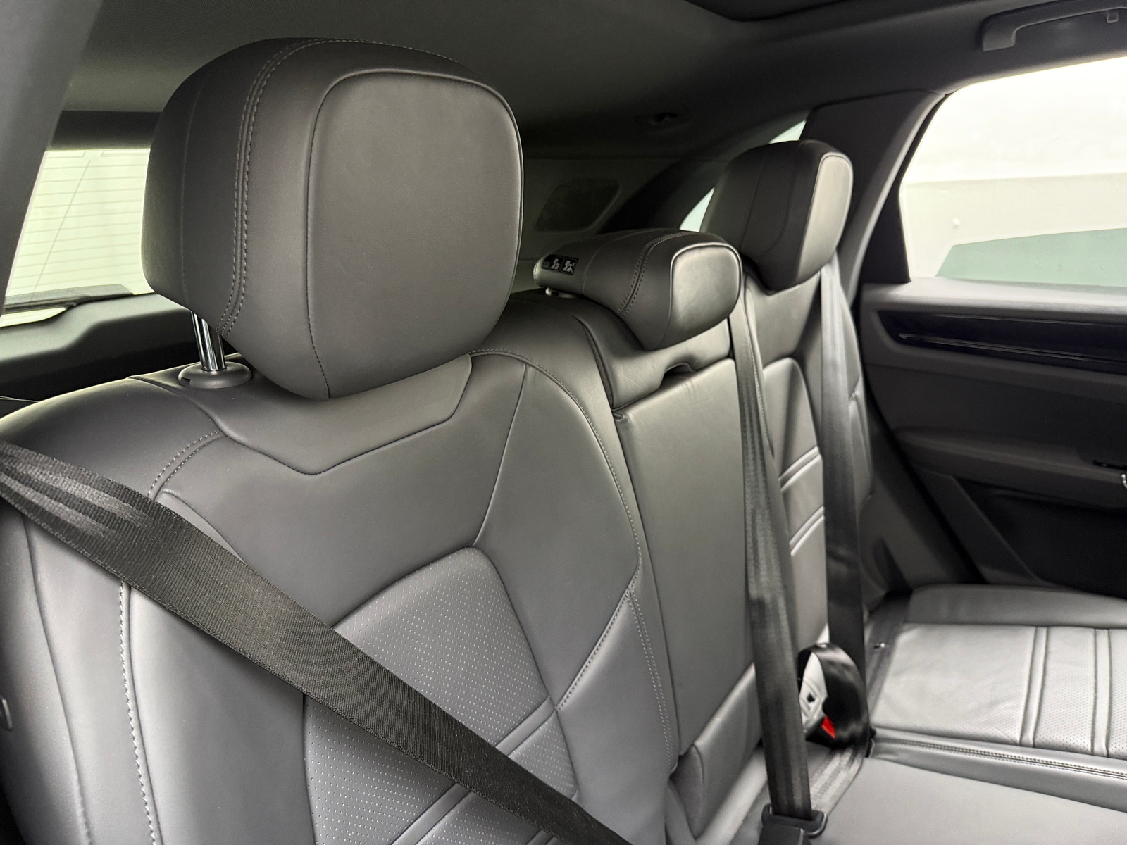 Thumbnail: 2019 Porsche Cayenne - 5