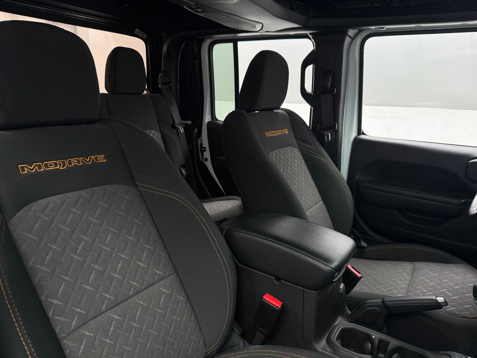 Thumbnail: 2024 Jeep Gladiator - 2