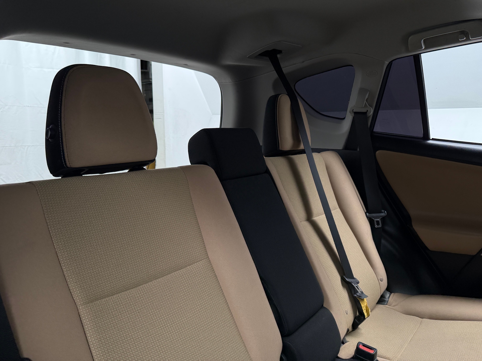 Thumbnail: 2018 Toyota RAV4 - 6