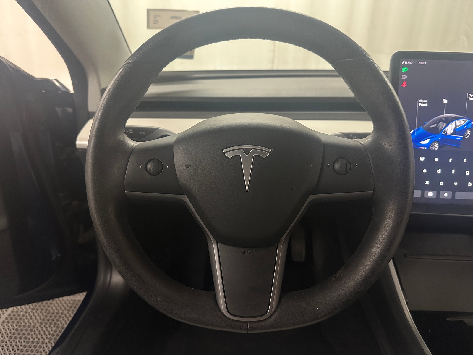 Thumbnail: 2020 Tesla Model 3 - 4