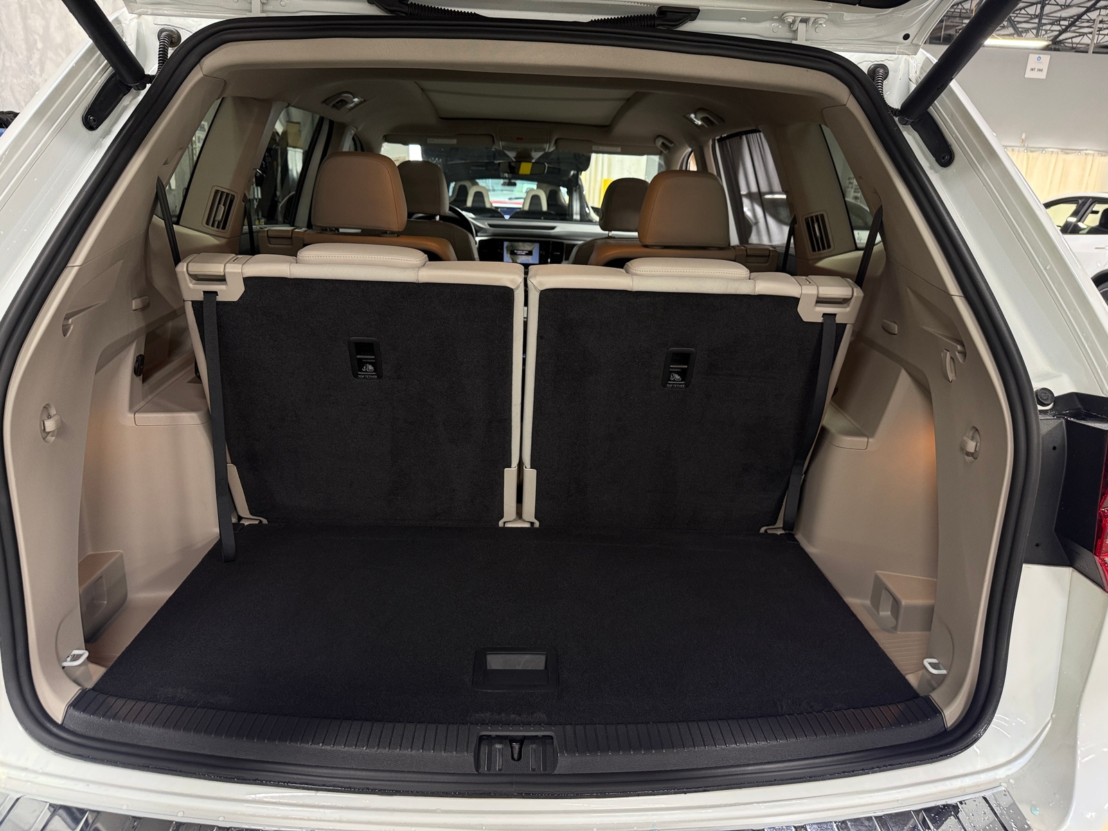 Thumbnail: 2019 Volkswagen Atlas - 6