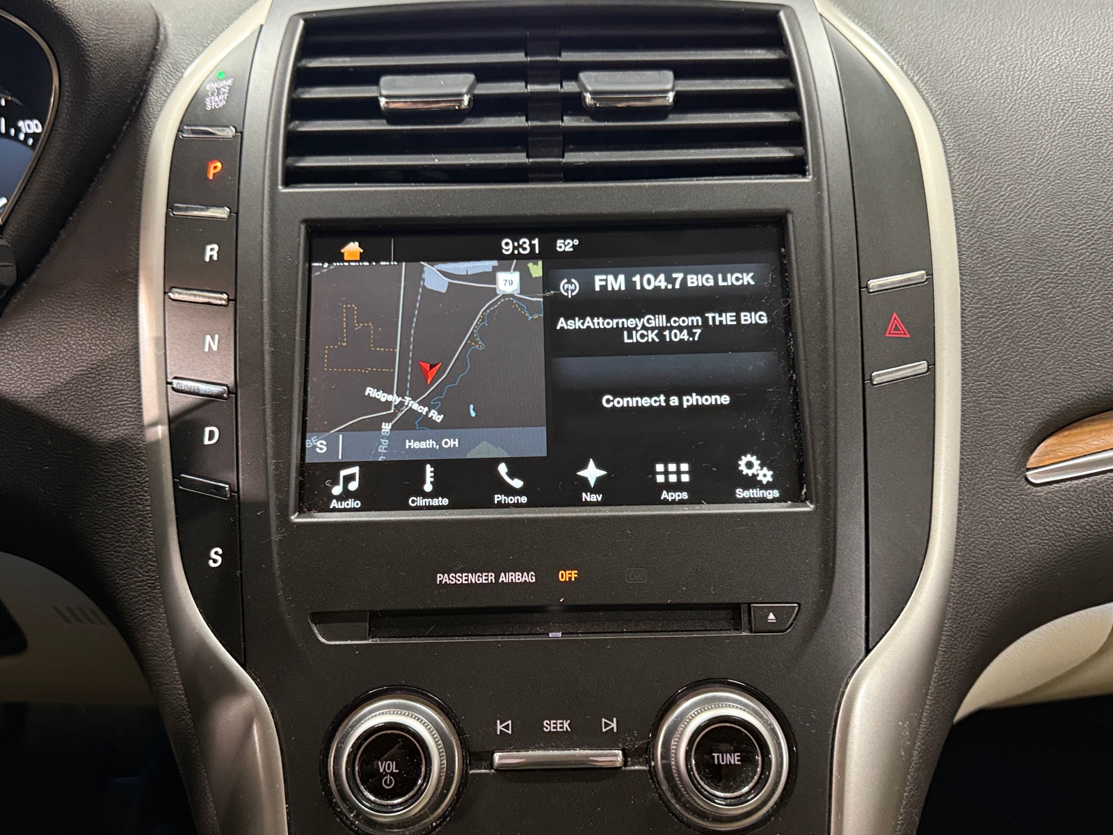 Thumbnail: 2016 Lincoln MKC - 3